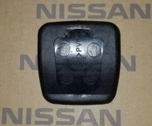 Nissan 46531-05U11 OEM Clutch Pedal Rubber Cover Grip Pad R32 R34 GTR RB26DETT